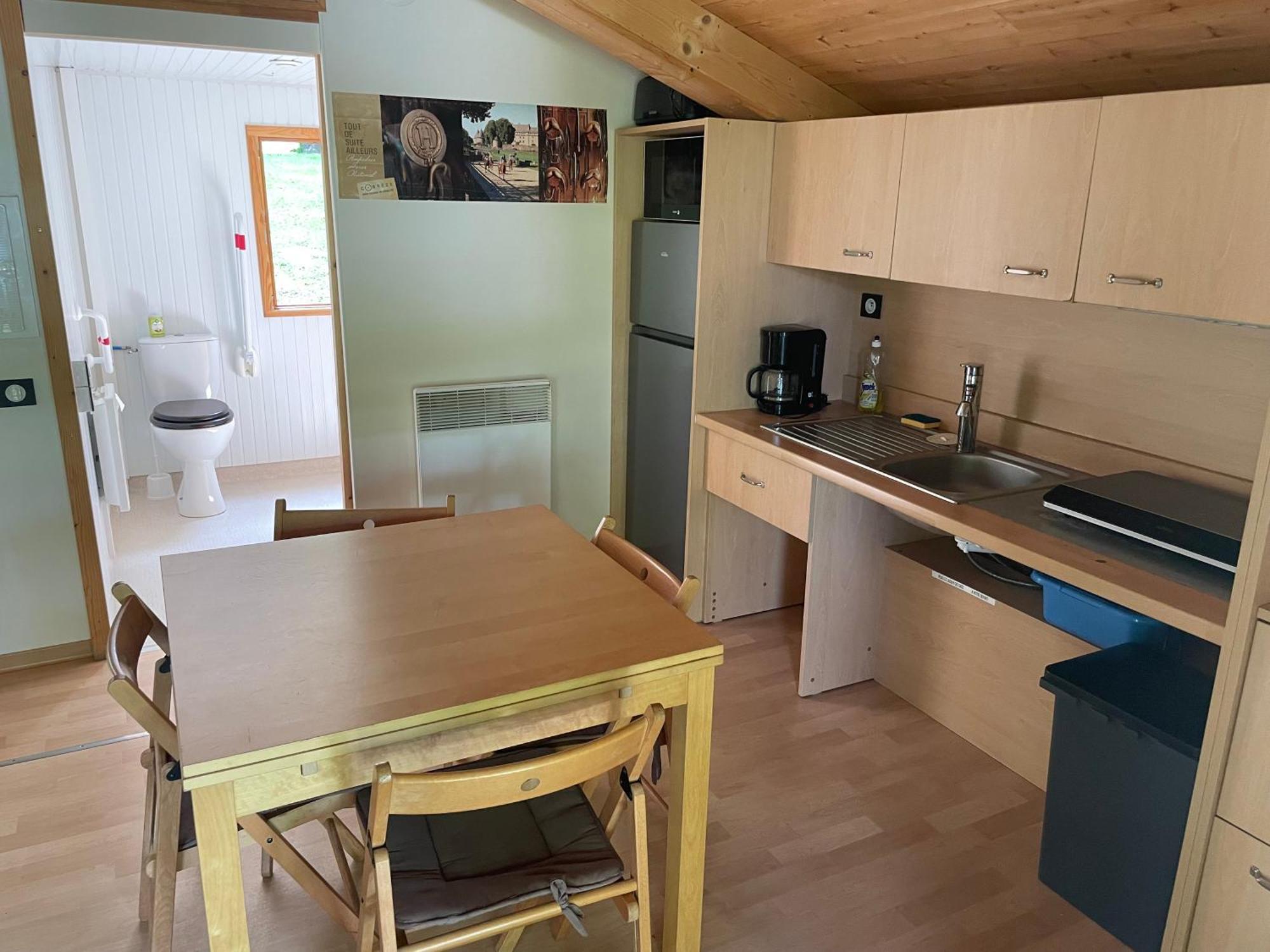Camping Les Etoiles Saint-Sornin-Lavolps Екстер'єр фото